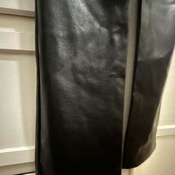KHY Faux Leather Low Rise Foldover Pant size small - Picture 8 of 16